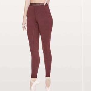 NWOT Lululemon Principal Dancer Golden Lining Tight *28"
Midnight Maroon 
Size 6